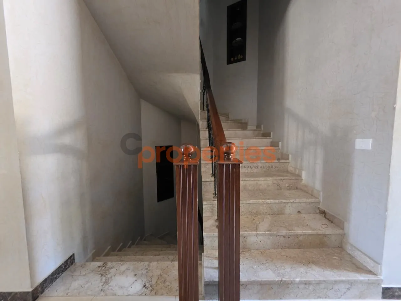 Villa for Rent in Zaarour