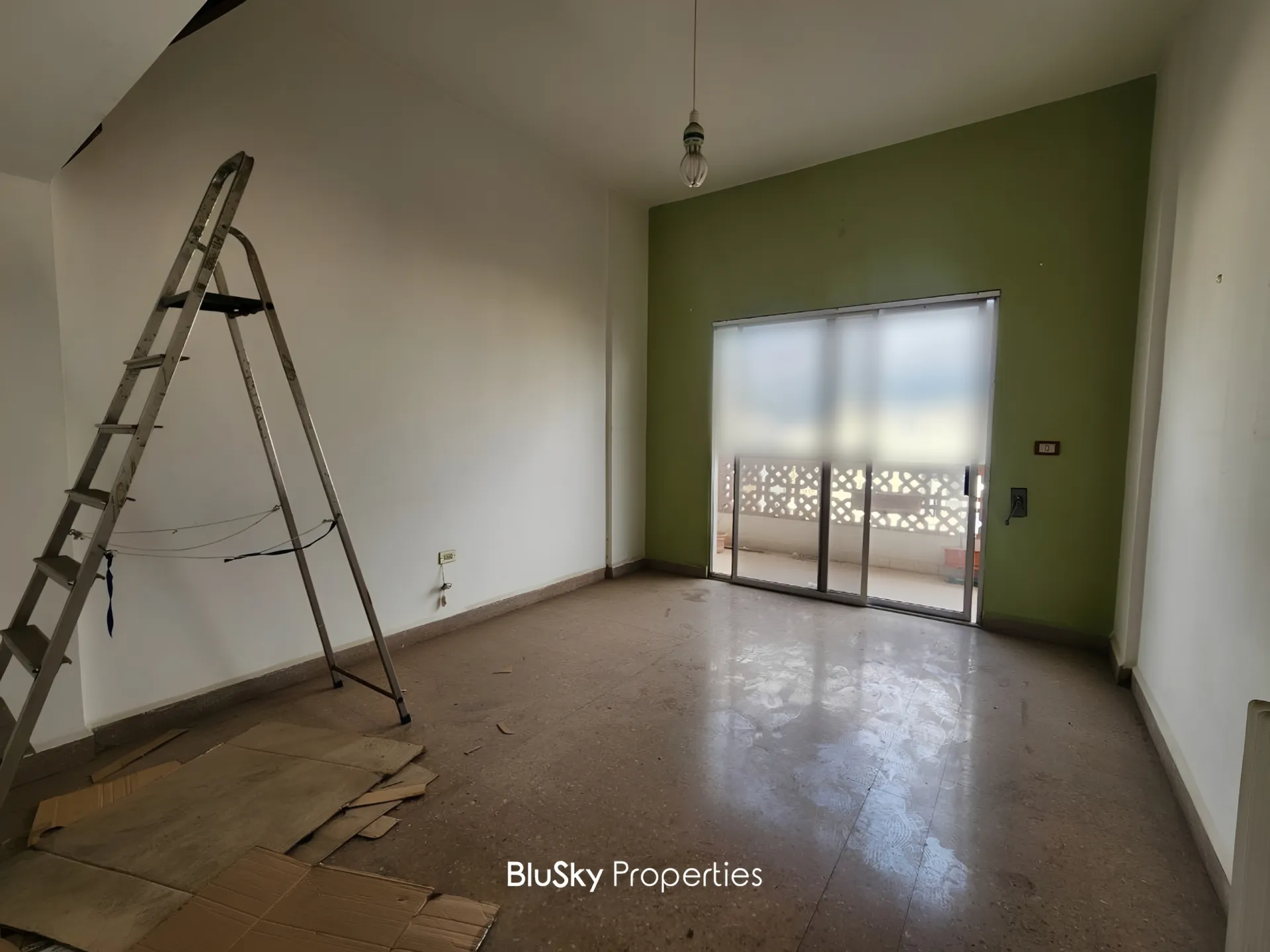 Apartment for sale in Horch tabet, lebanon