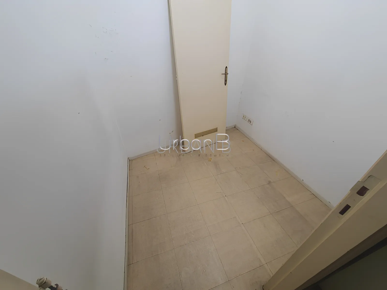 Shop for rent in Downtown, beirut, lebanon