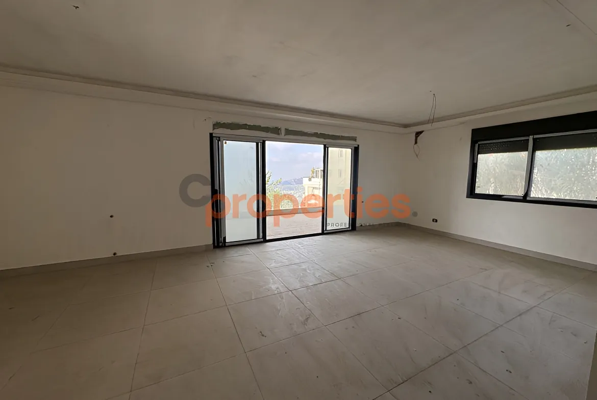 Apartment for Sale in Cornet Chahwan
