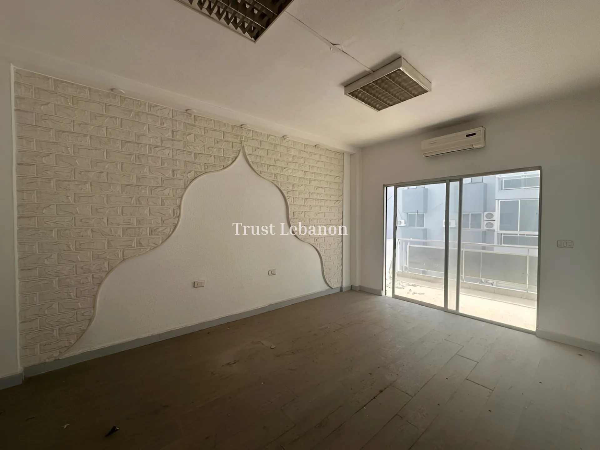 Office for rent in Zalqa, Lebanon