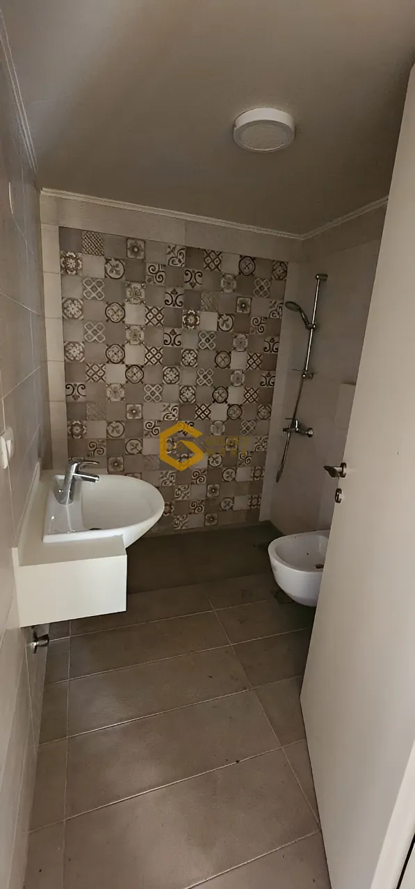 Apartment for Sale in Ain Saadeh