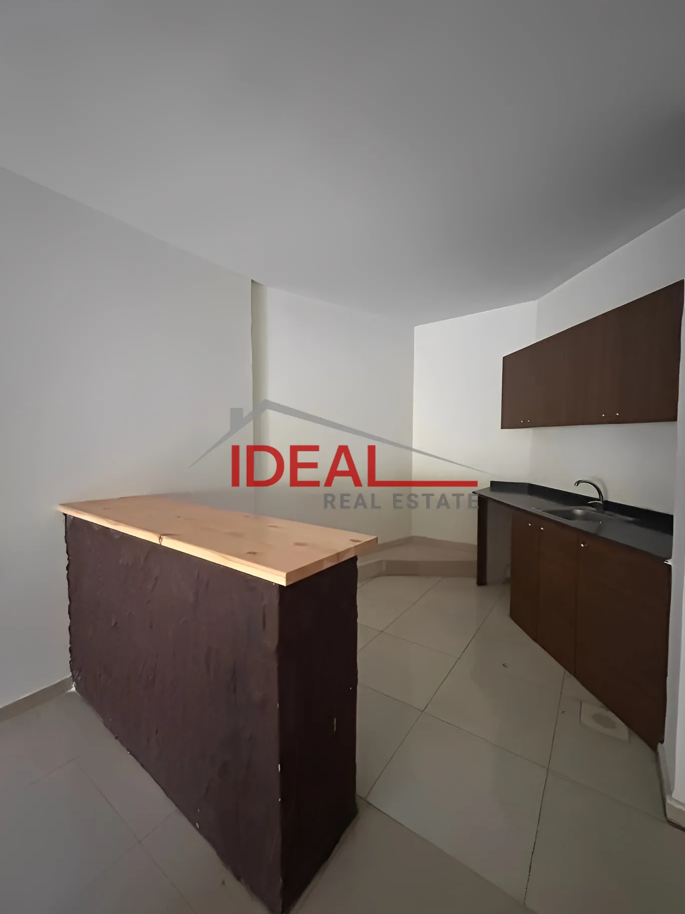 Apartment for Sale in Zouk Mosbeh, Lebanon - 2 bed, 2 bath