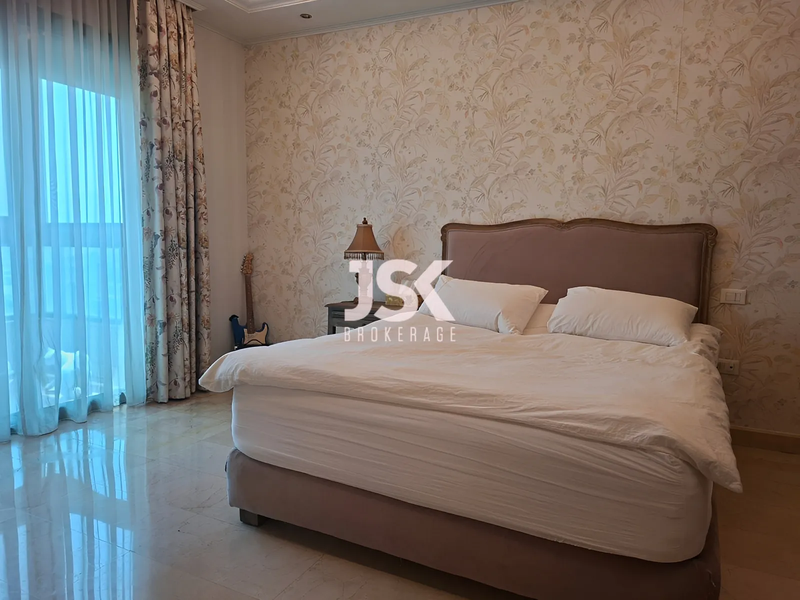 Apartment for Sale in Mar Elias, Beirut