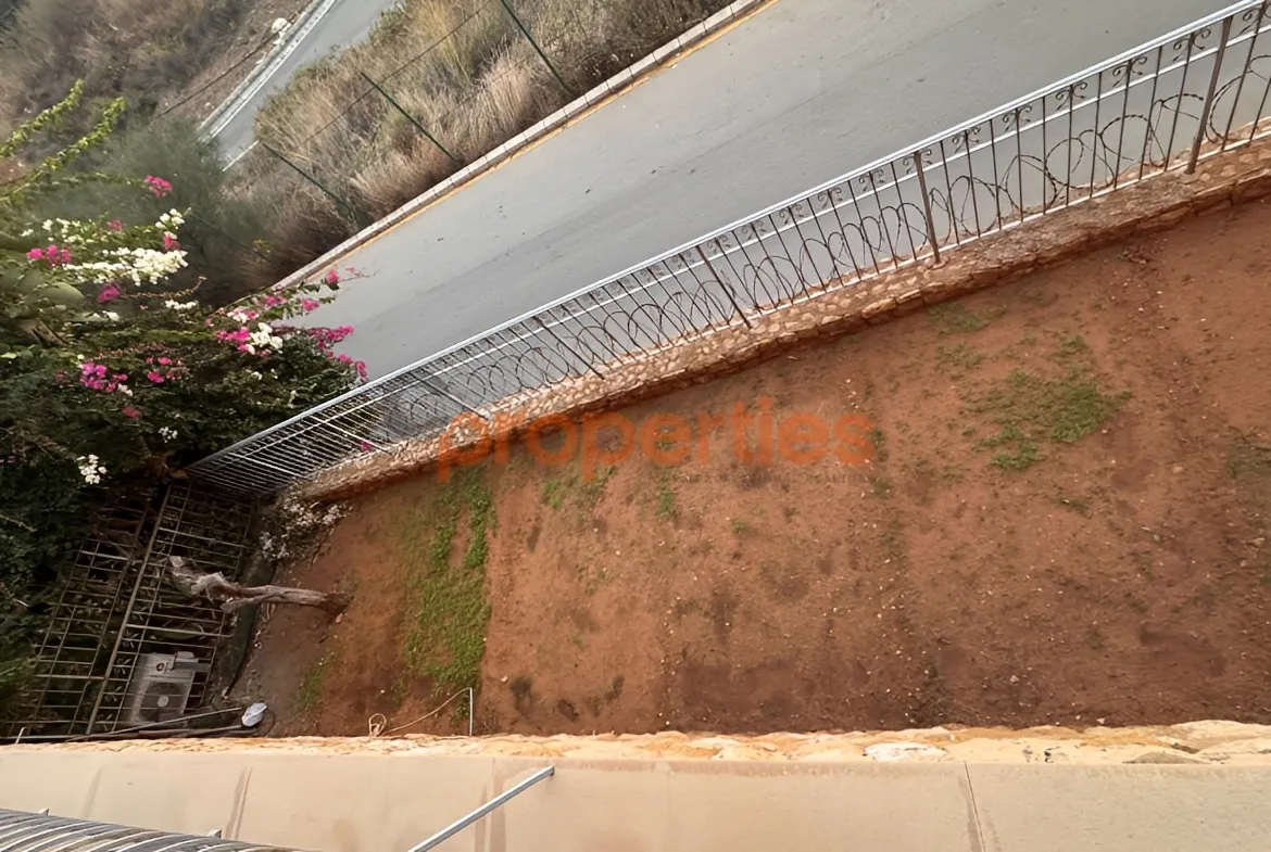 Apartment for Sale in Aaoukar - 2 bed, 4 bath