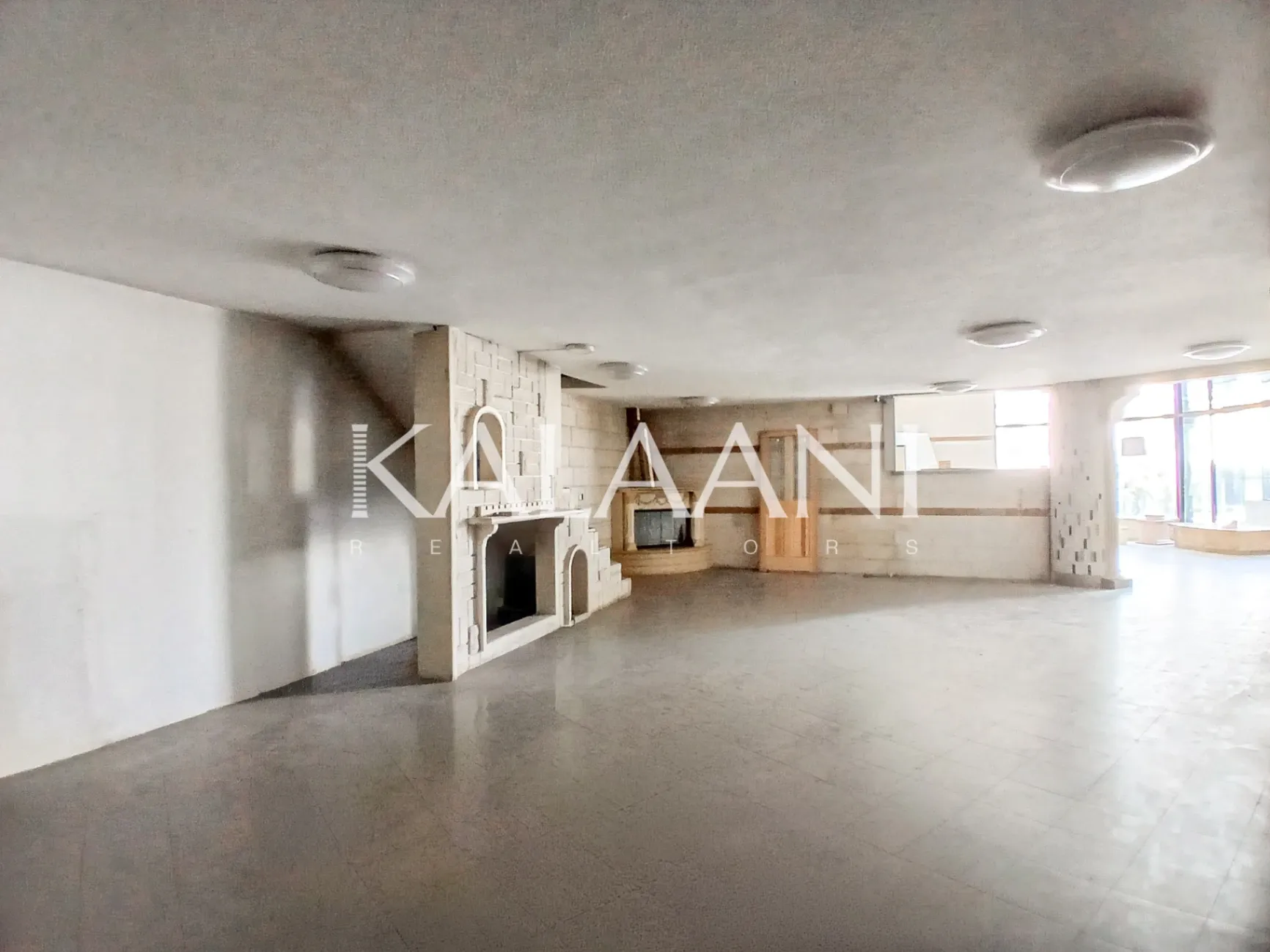 Showroom for sale in Hazmieh, Lebanon