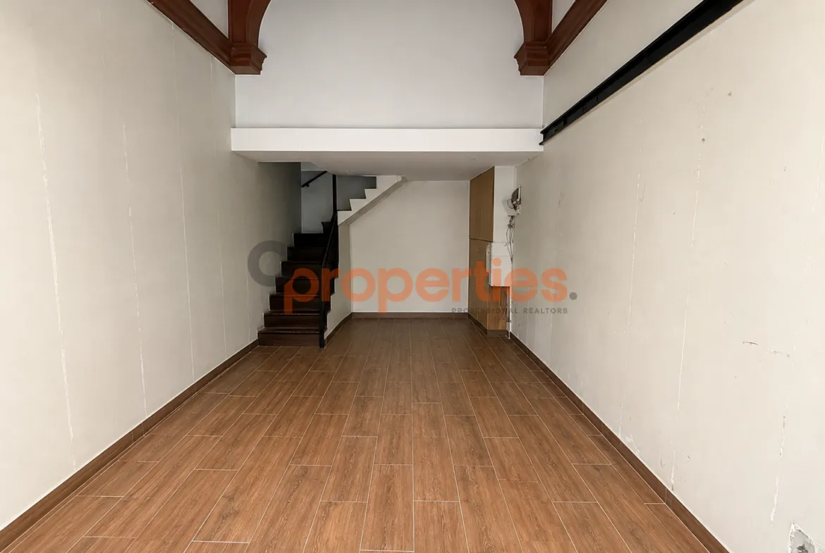 Shop for Rent in Downtown
