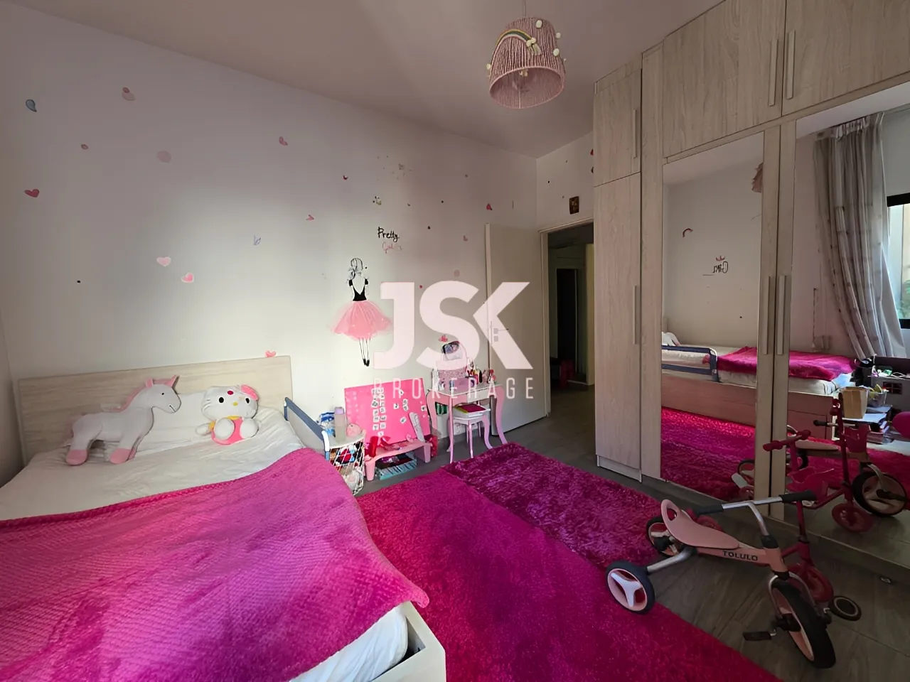 Apartment for Sale in Ain El Remmaneh