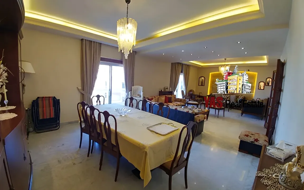 Apartment for Sale in Ballouneh