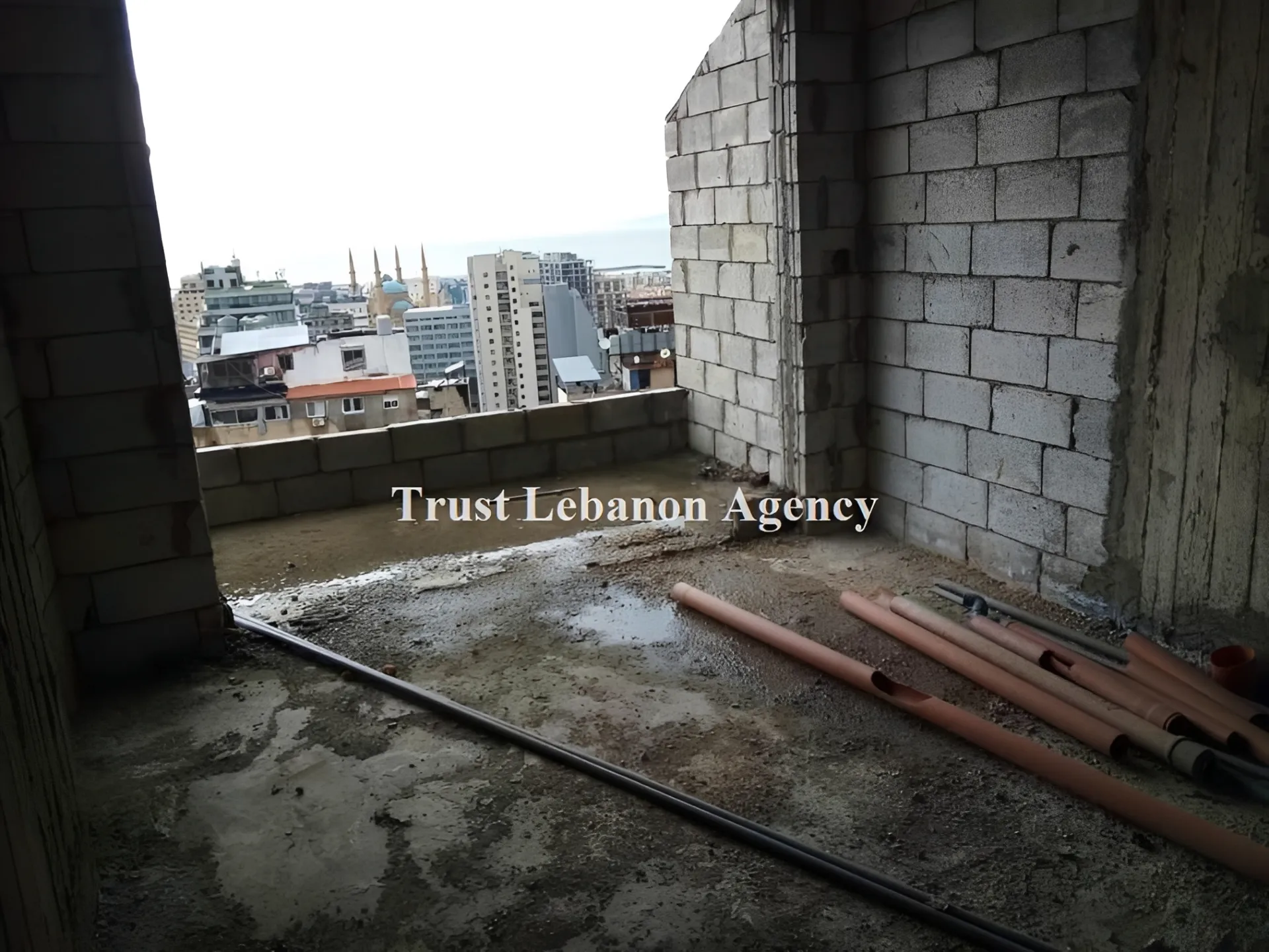 Apartment for Sale in Bachoura Beirut - 3 bed, 3 bath