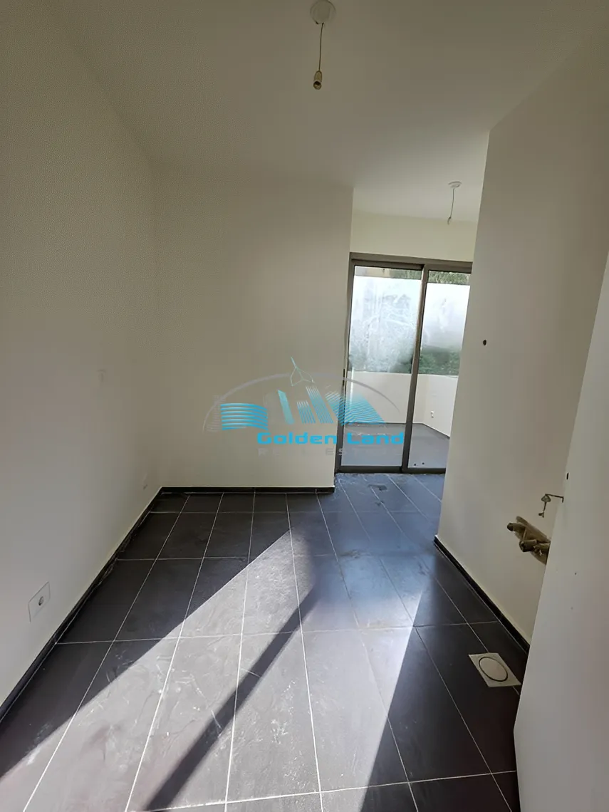 Apartment for Sale in Mazraat Yachoua, Lebanon - 2 bed, 2 bath