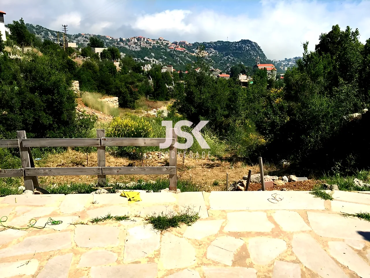 Land for Sale in Beqaatet Aachqout
