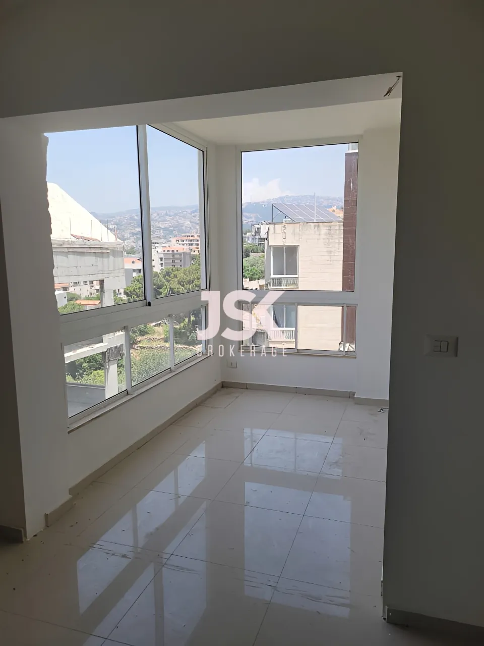 Apartment for Sale in Zikrit - 3 bed, 2 bath