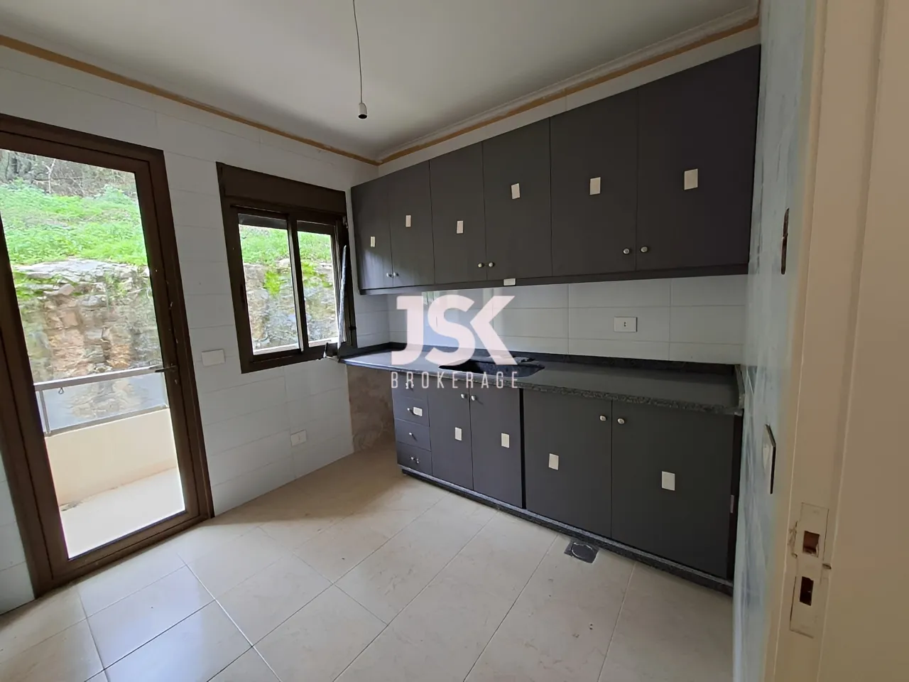 Apartment for Sale in Blat