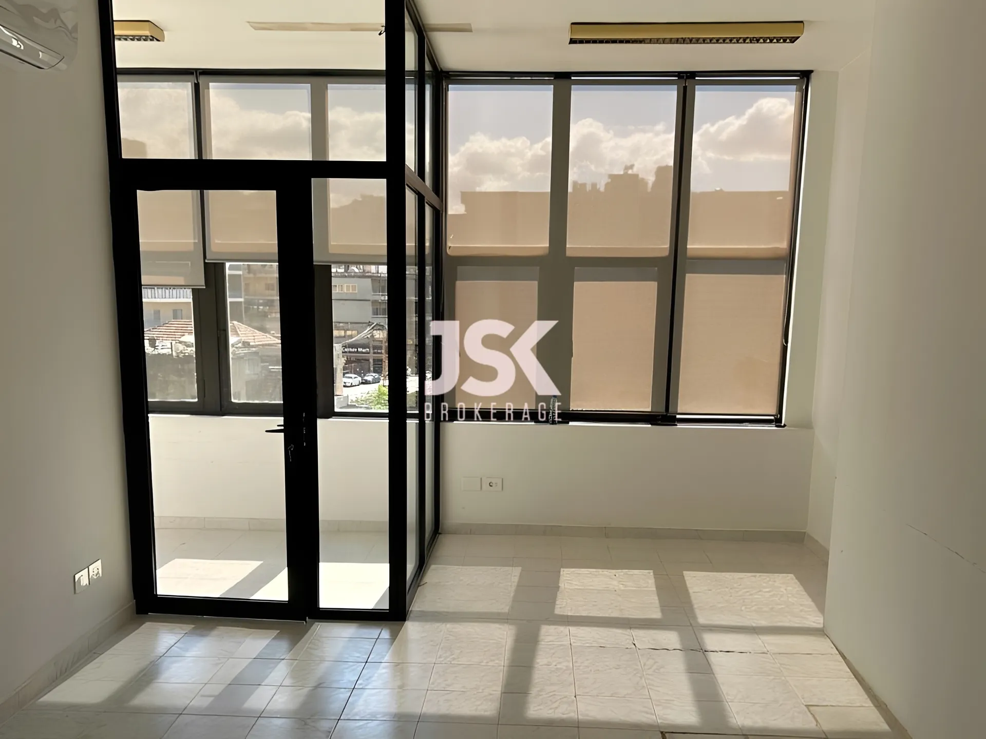 Office for Rent in Antelias