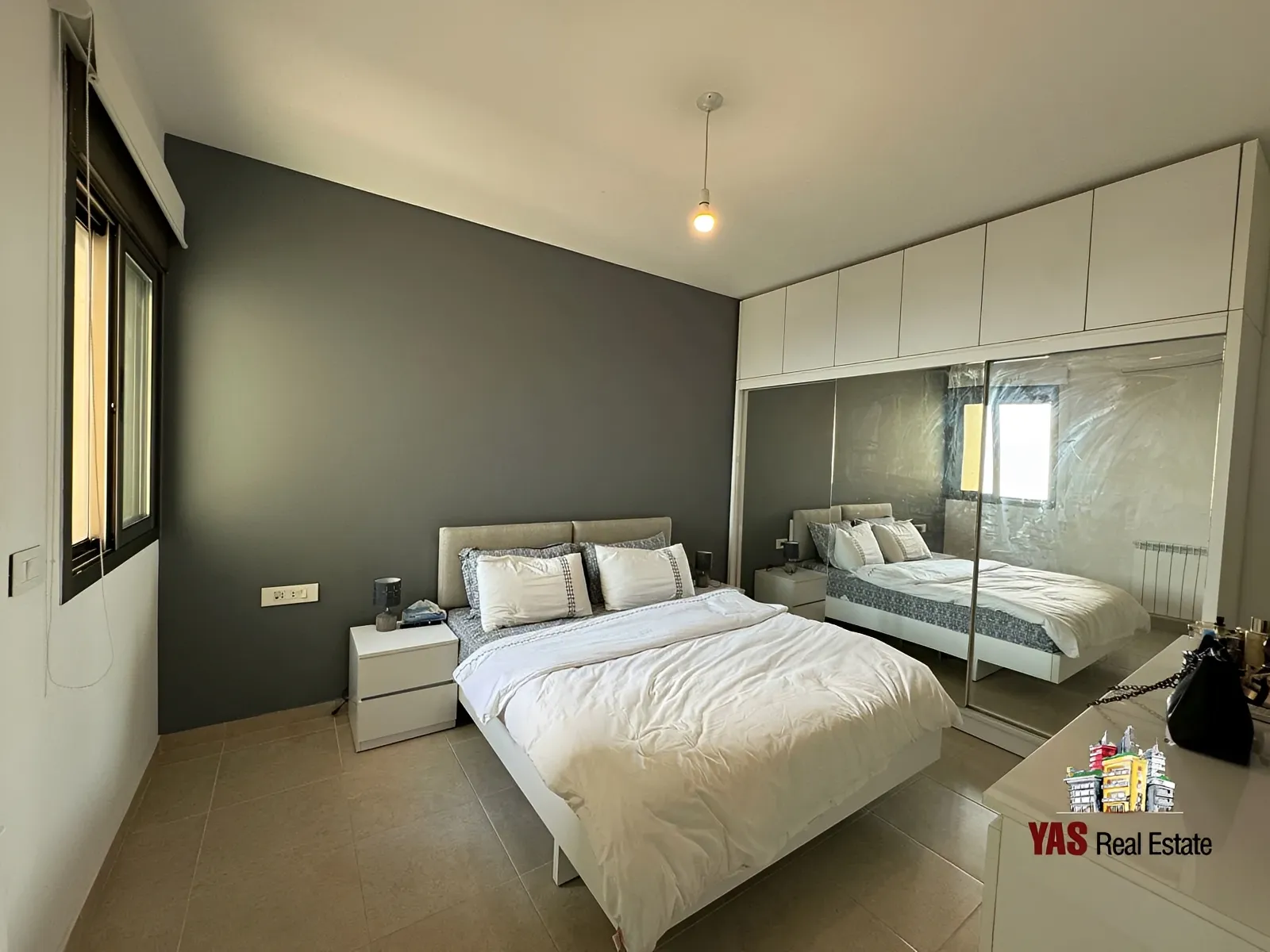 Apartment for Sale in Ballouneh