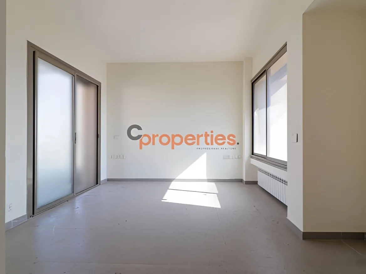 Apartment for Sale in Sioufi