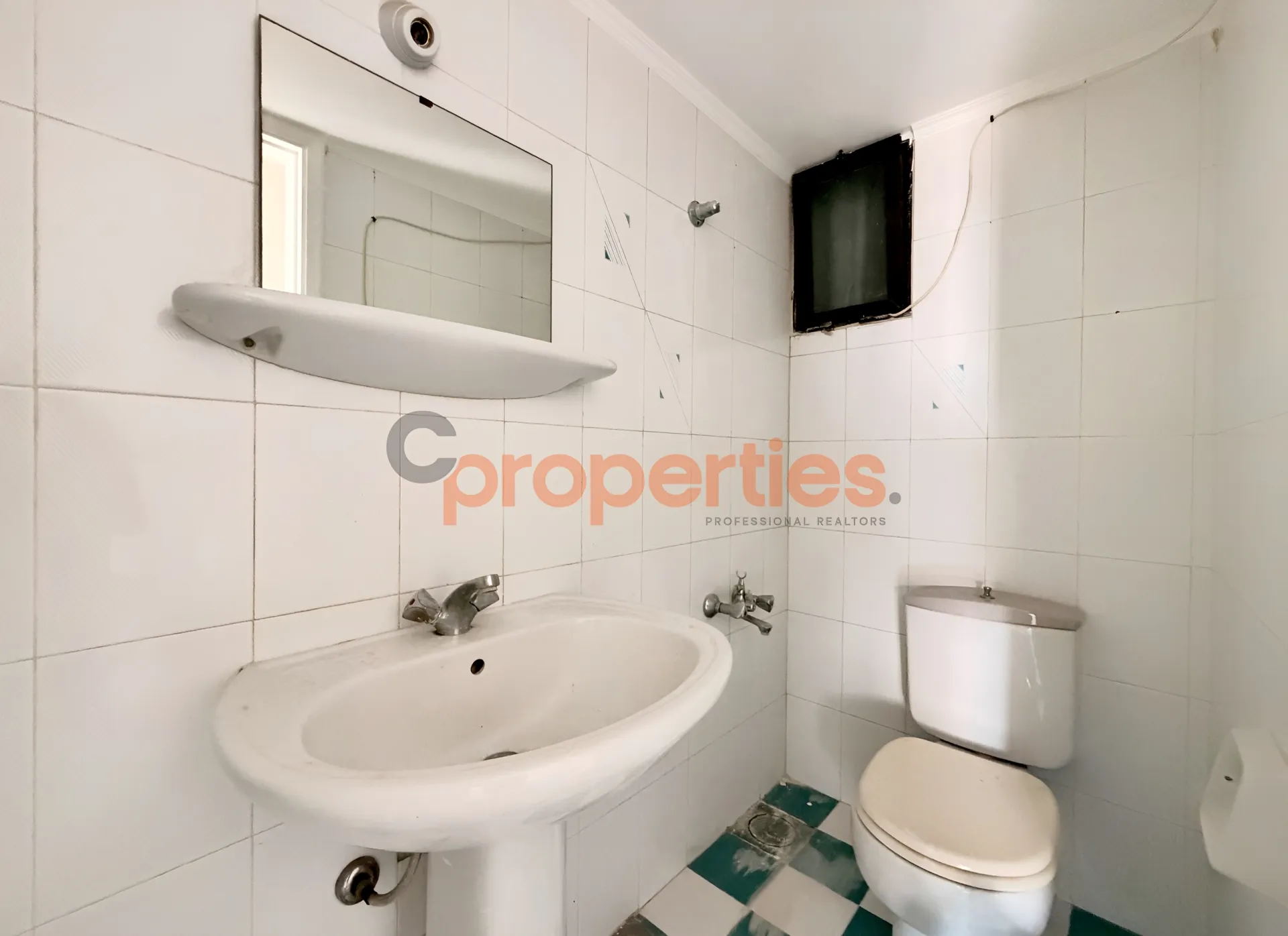 Apartment for Sale in Bsalim