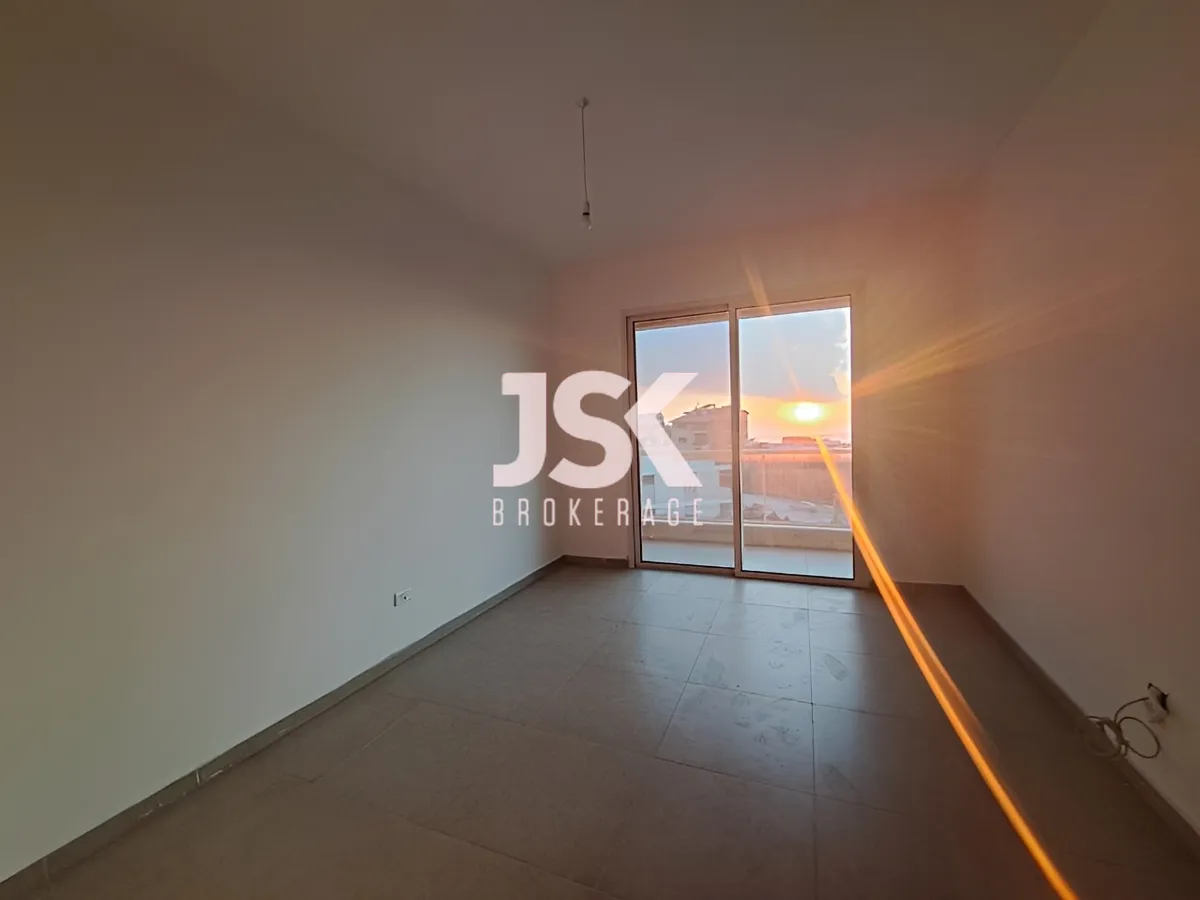 Apartment for Sale in Cornet Chahwan, Lebanon