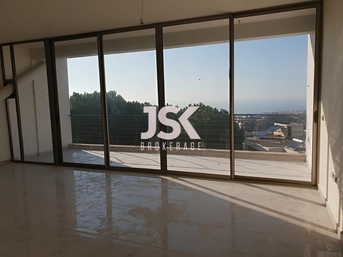 Apartment for Sale in Habboub, Lebanon - 3 bed, 3 bath