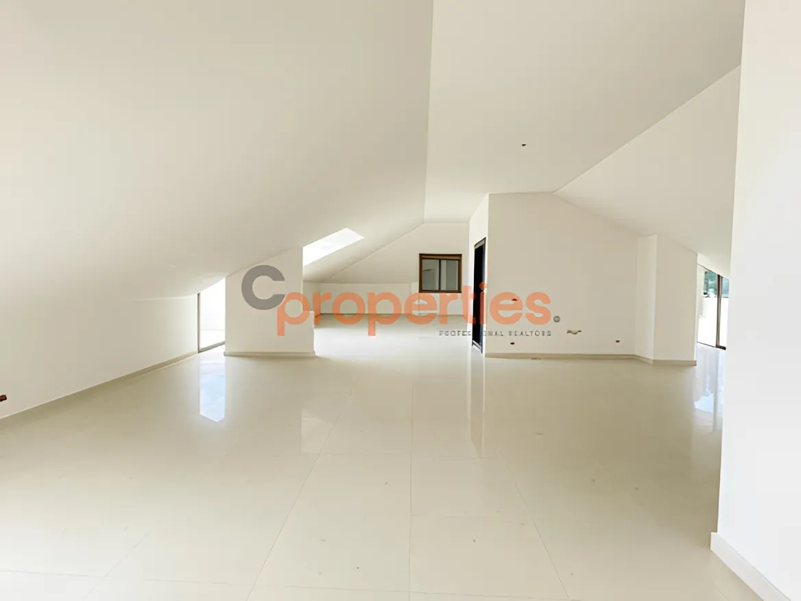 Duplex for sale in Sahel Aalma