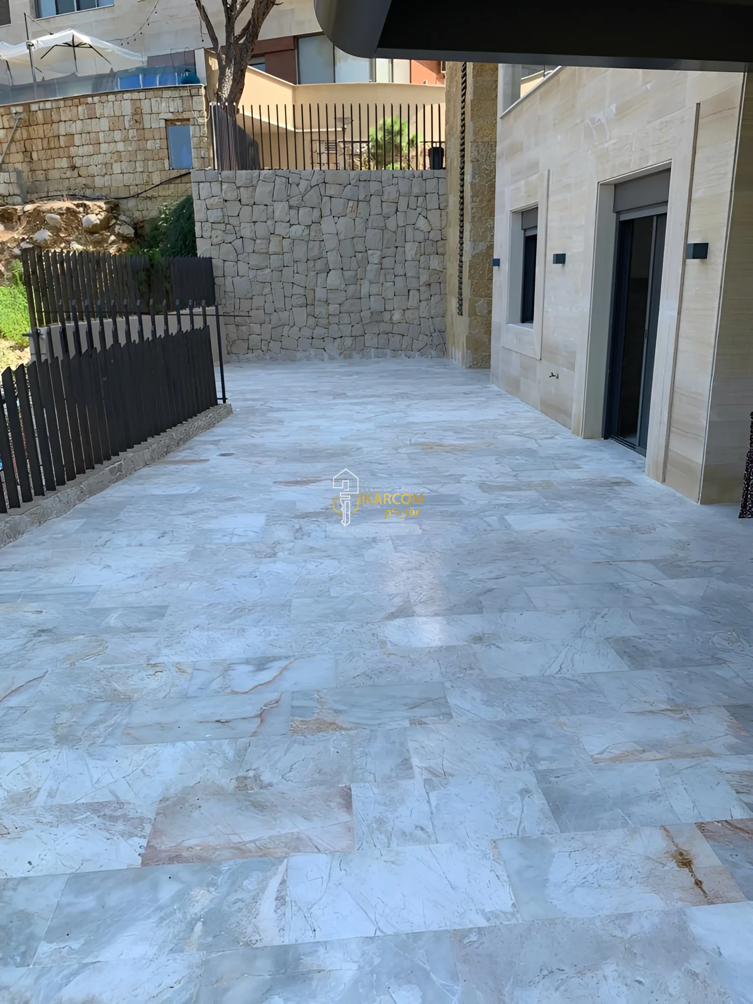 Apartment for Sale in Ain Saadeh