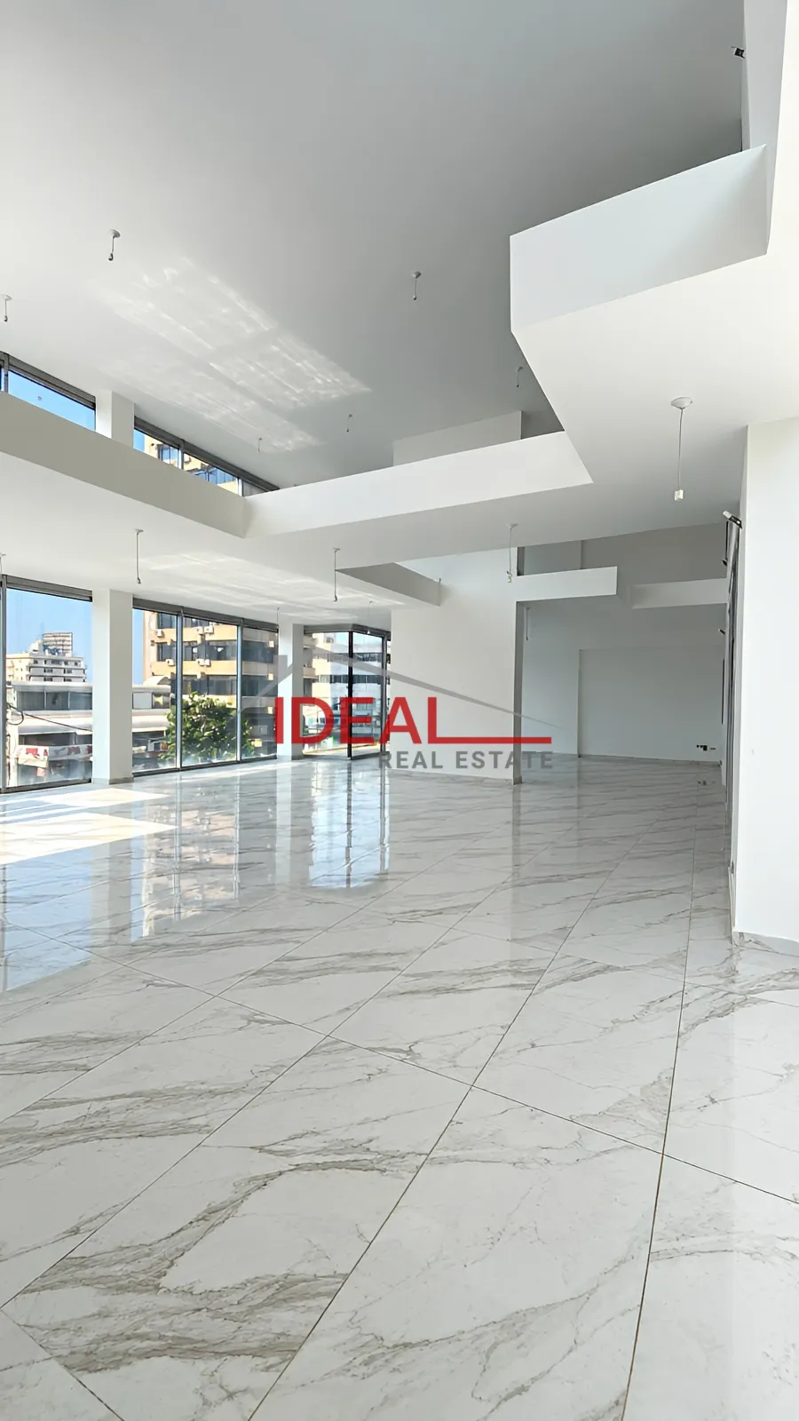 Showroom for Rent in Jal El Dib