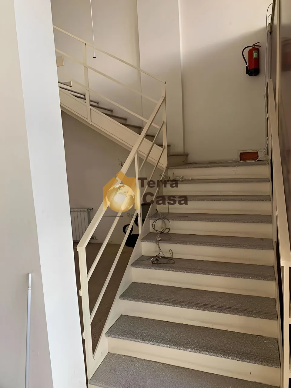 Office for Rent in Haouch el Omara