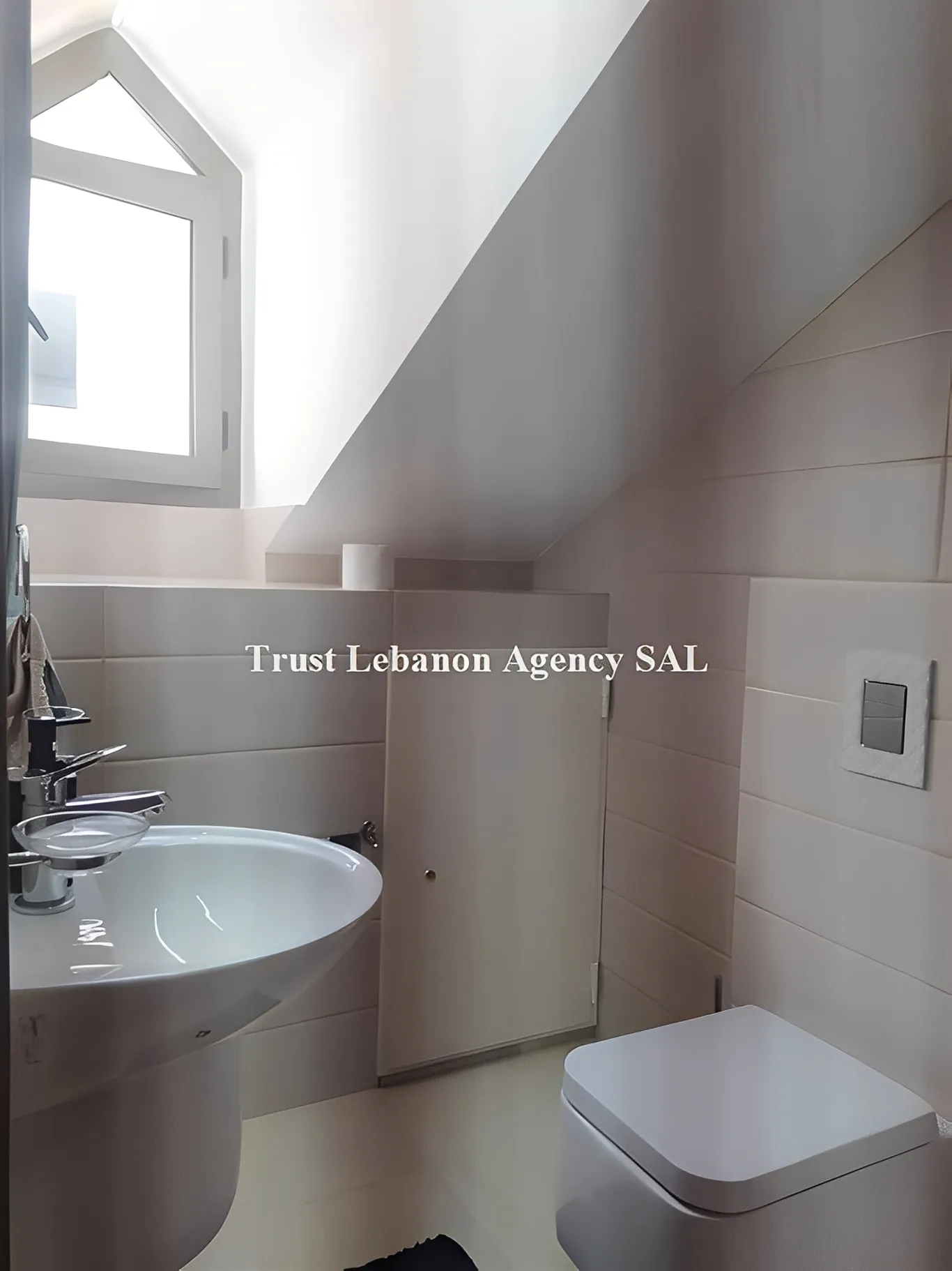 Apartment for Rent in Metn Bhersaf Lebanon - 1 bed, 1 bath