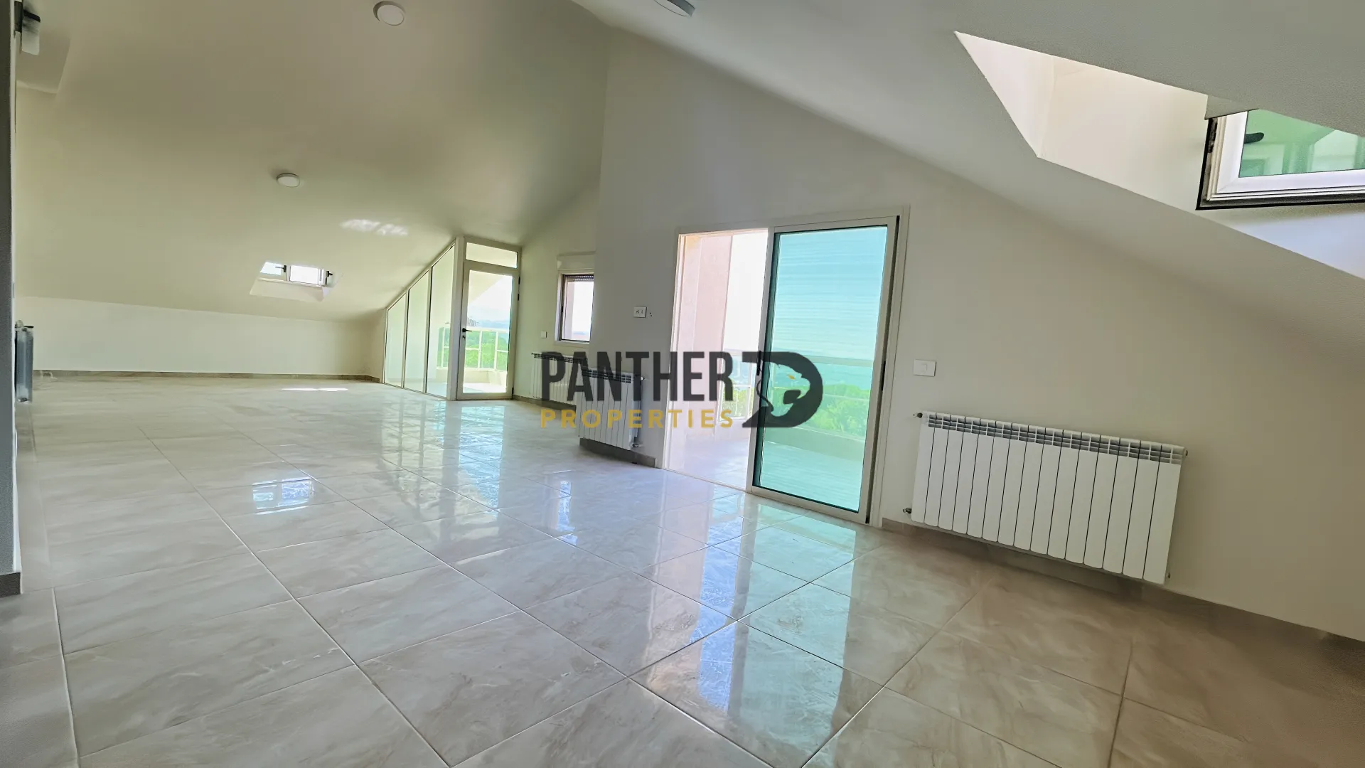 Apartment for rent in Baabdat