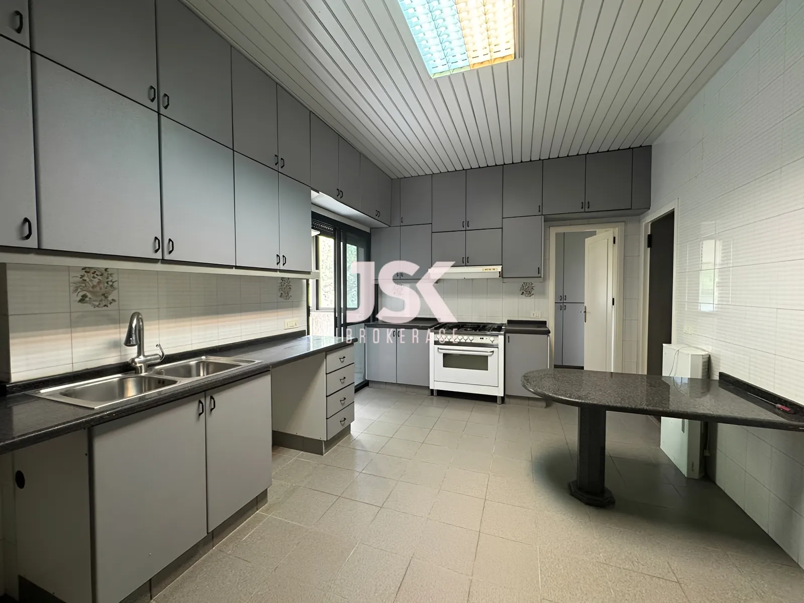 Apartment for Sale in Broummana