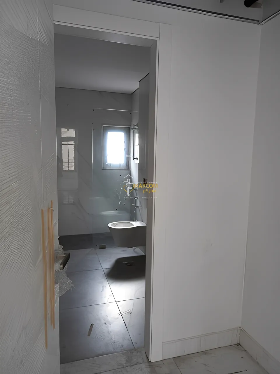 Apartment for Sale in Ras Beirut - 3 bed, 4 bath