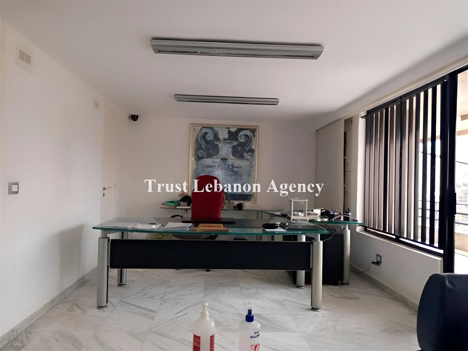 Office for sale in Metn, Dekweneh