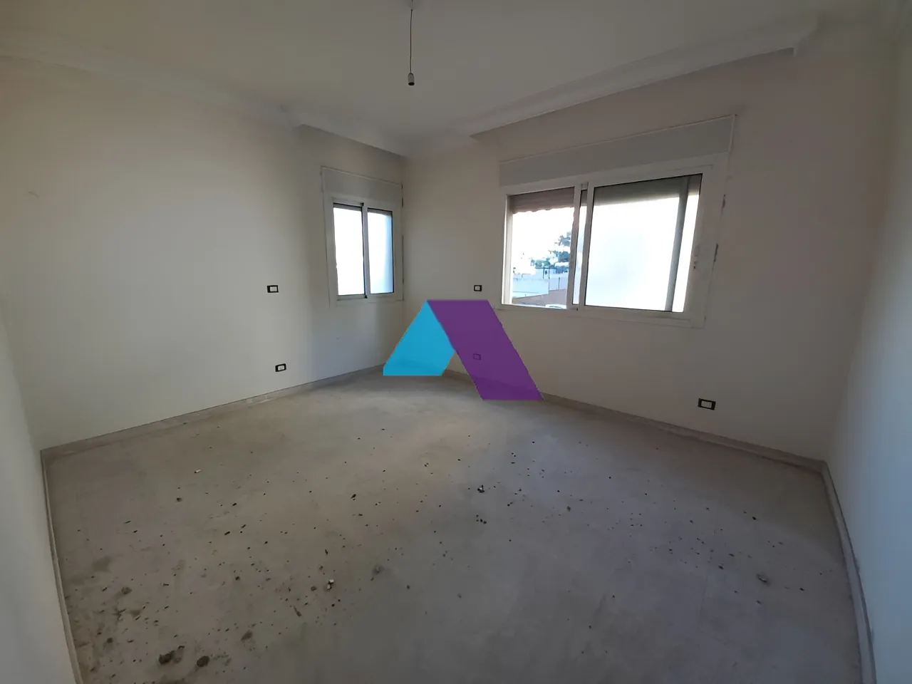 Apartment for Sale in Jnah - 4 bed, 4 bath