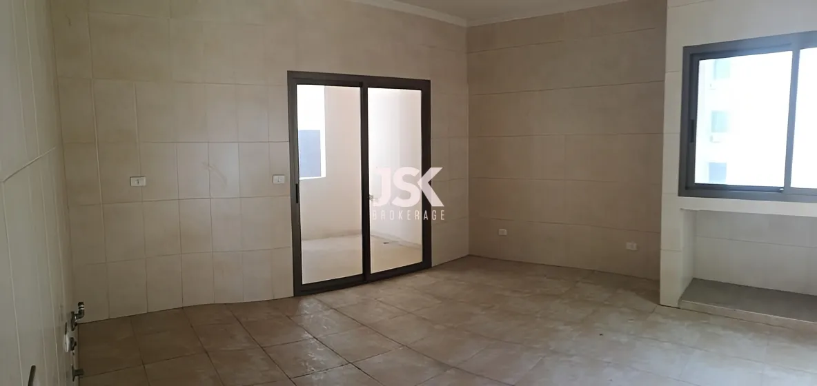 Apartment for Sale in Dekwaneh