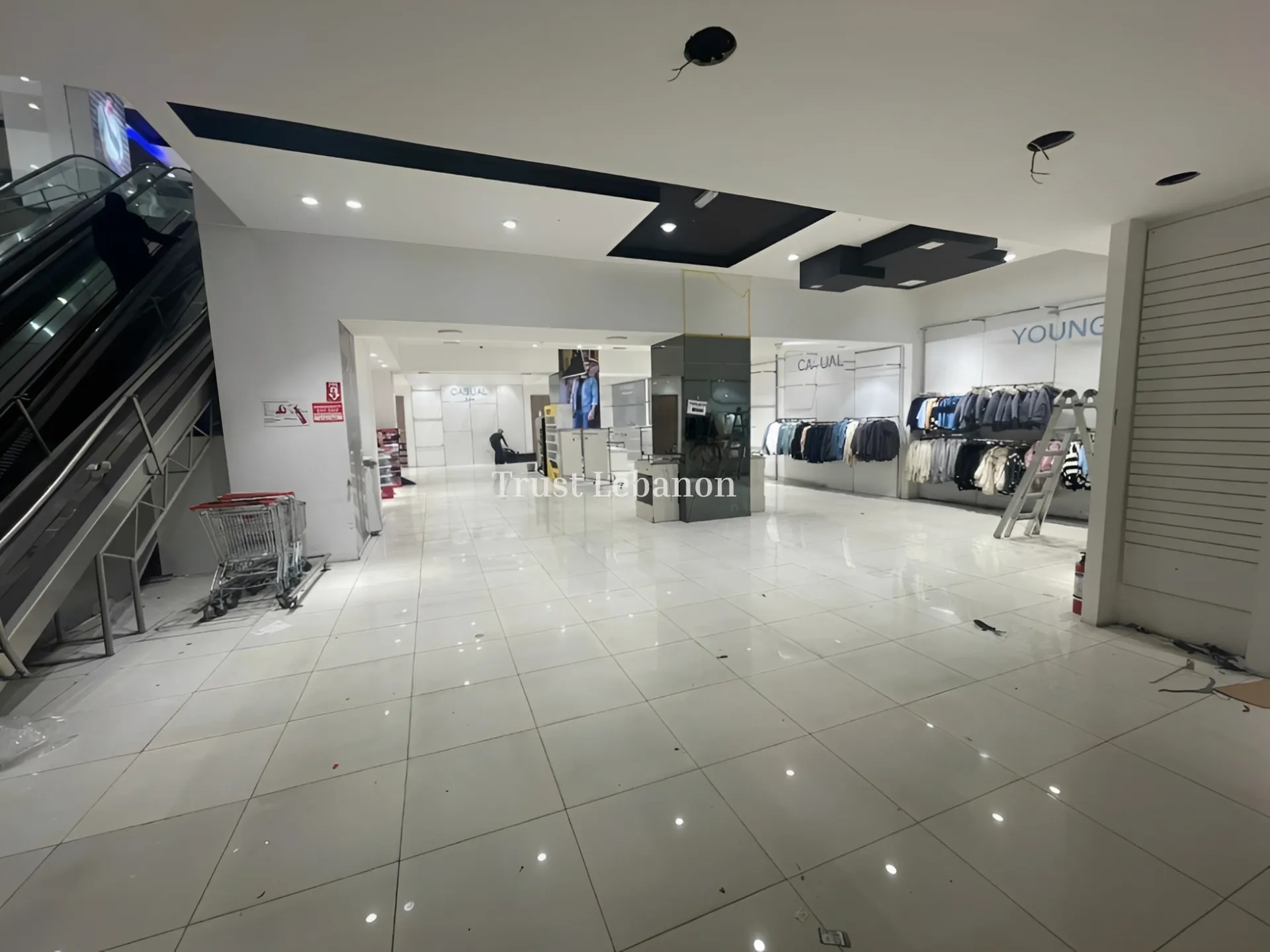 Showroom for rent in Hamra, Beirut, Lebanon