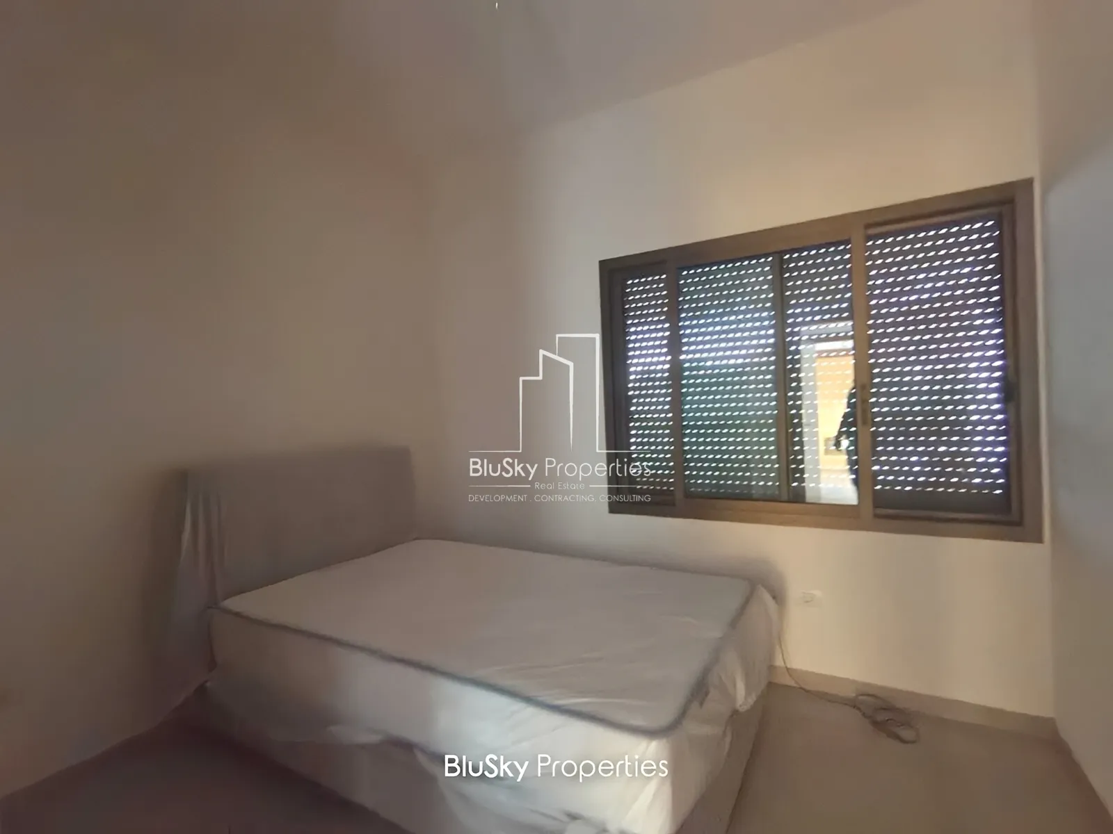 Apartment for Sale in Adma