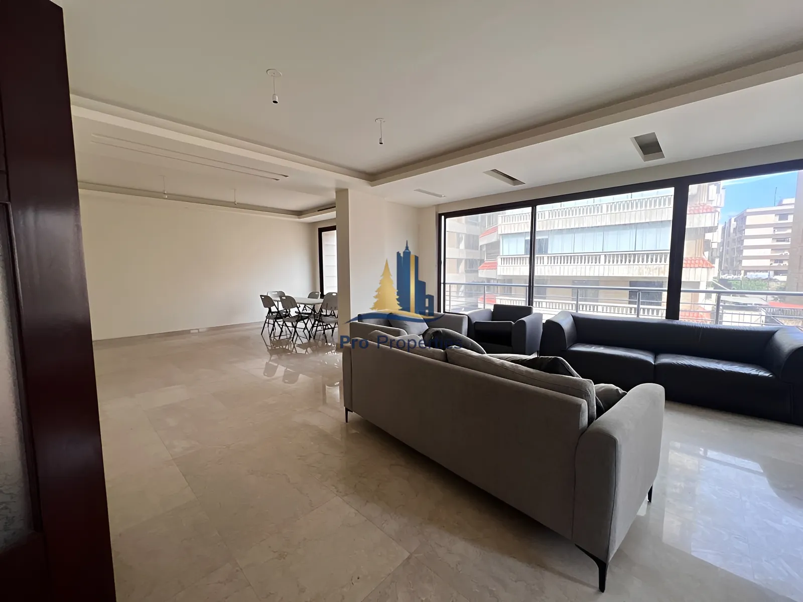 Apartment for rent in Jnah