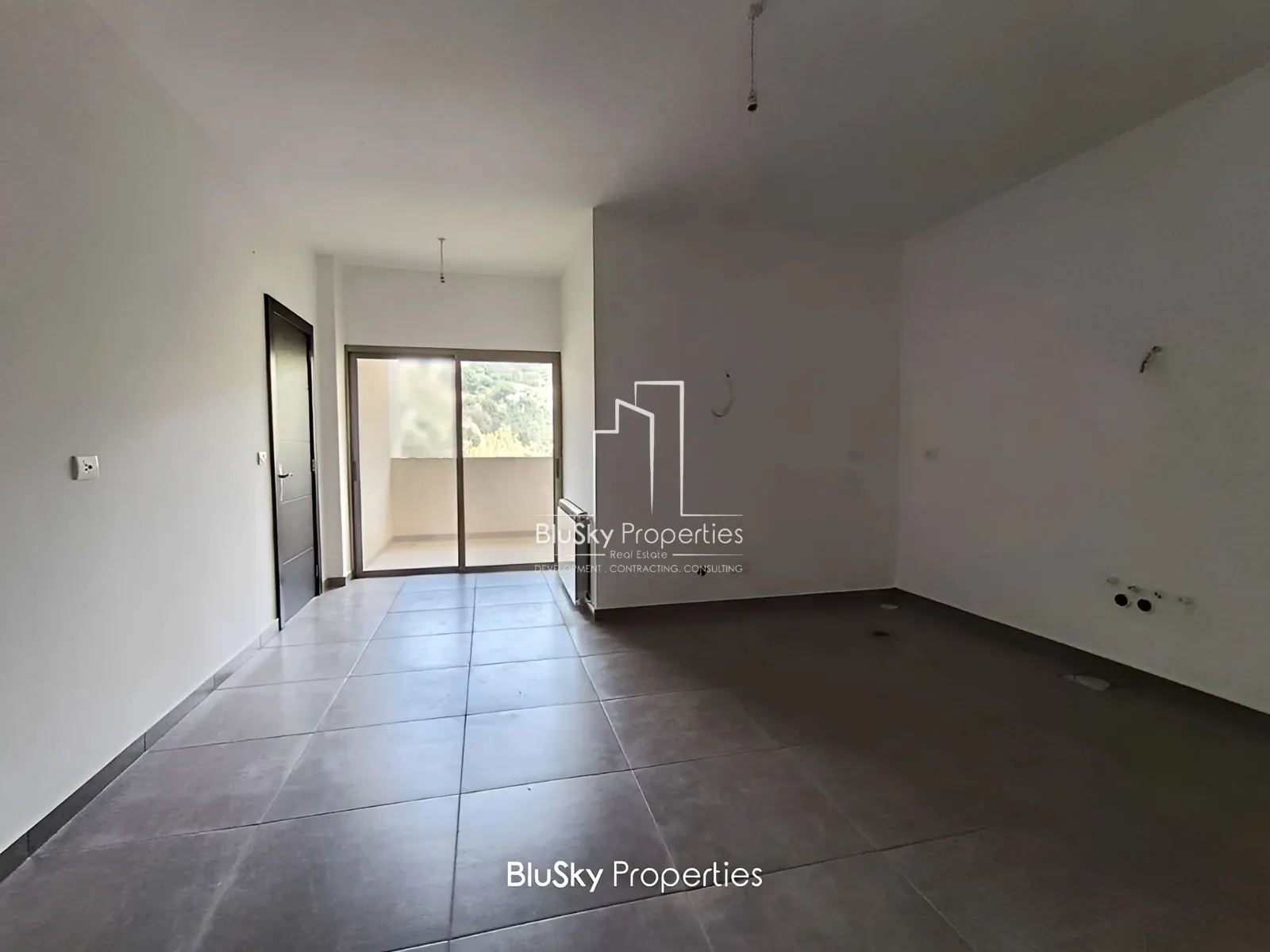 Apartment for Sale in Kfarhbeb