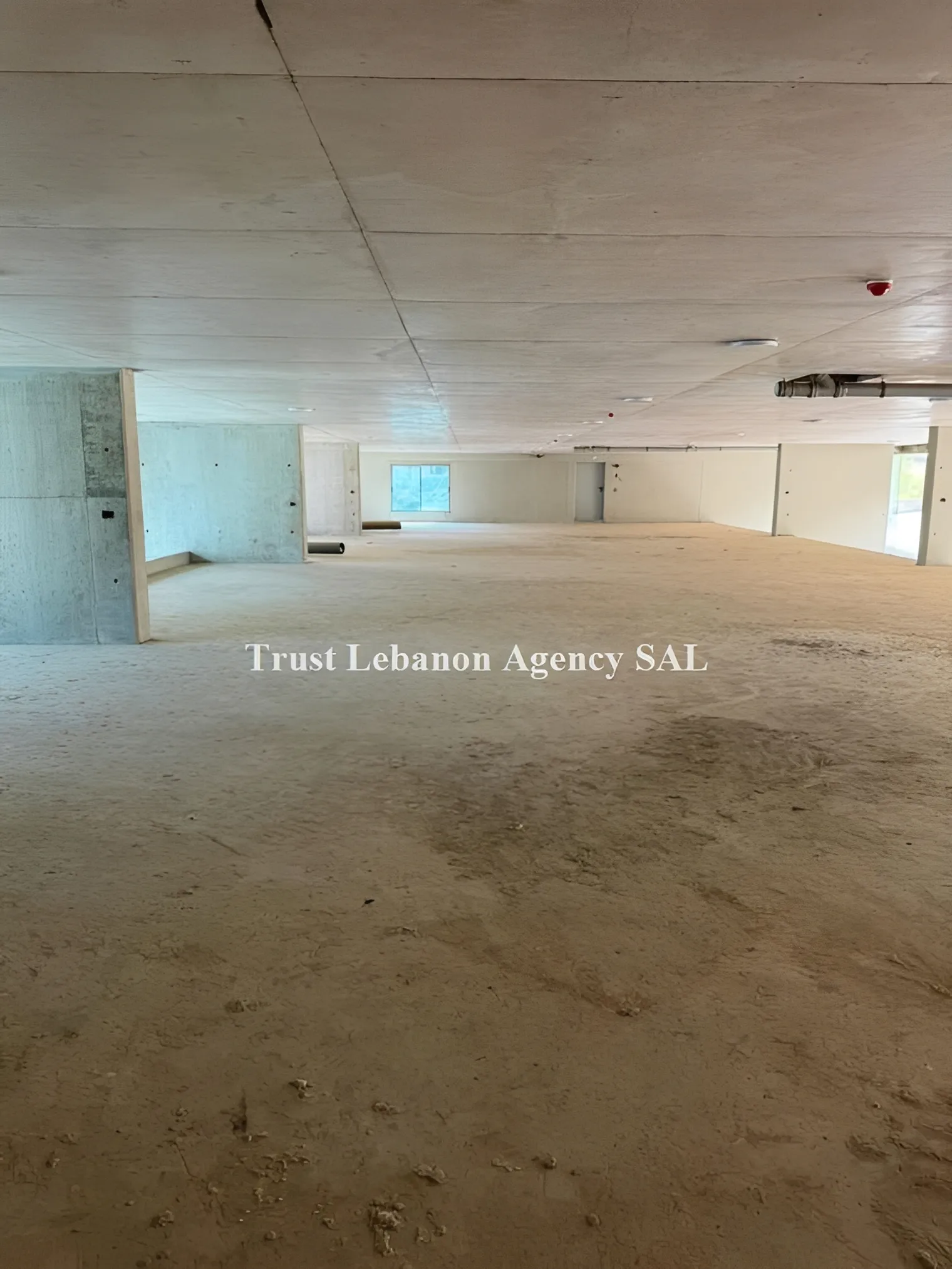 Restaurant for rent in Baabda, Louaizeh