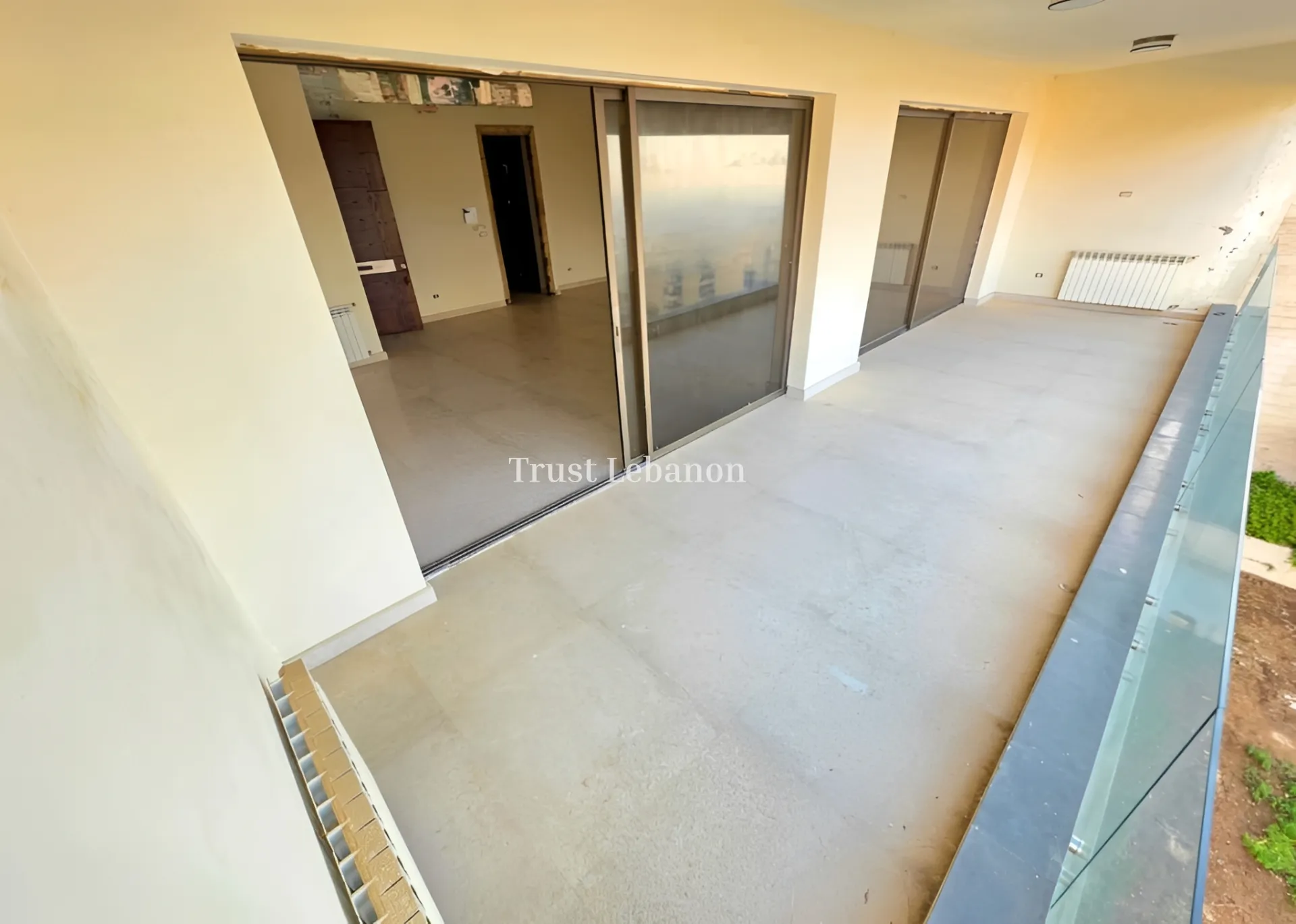 Apartment for sale in Cornet Chahwan, Lebanon - 4 bed, 5 bath
