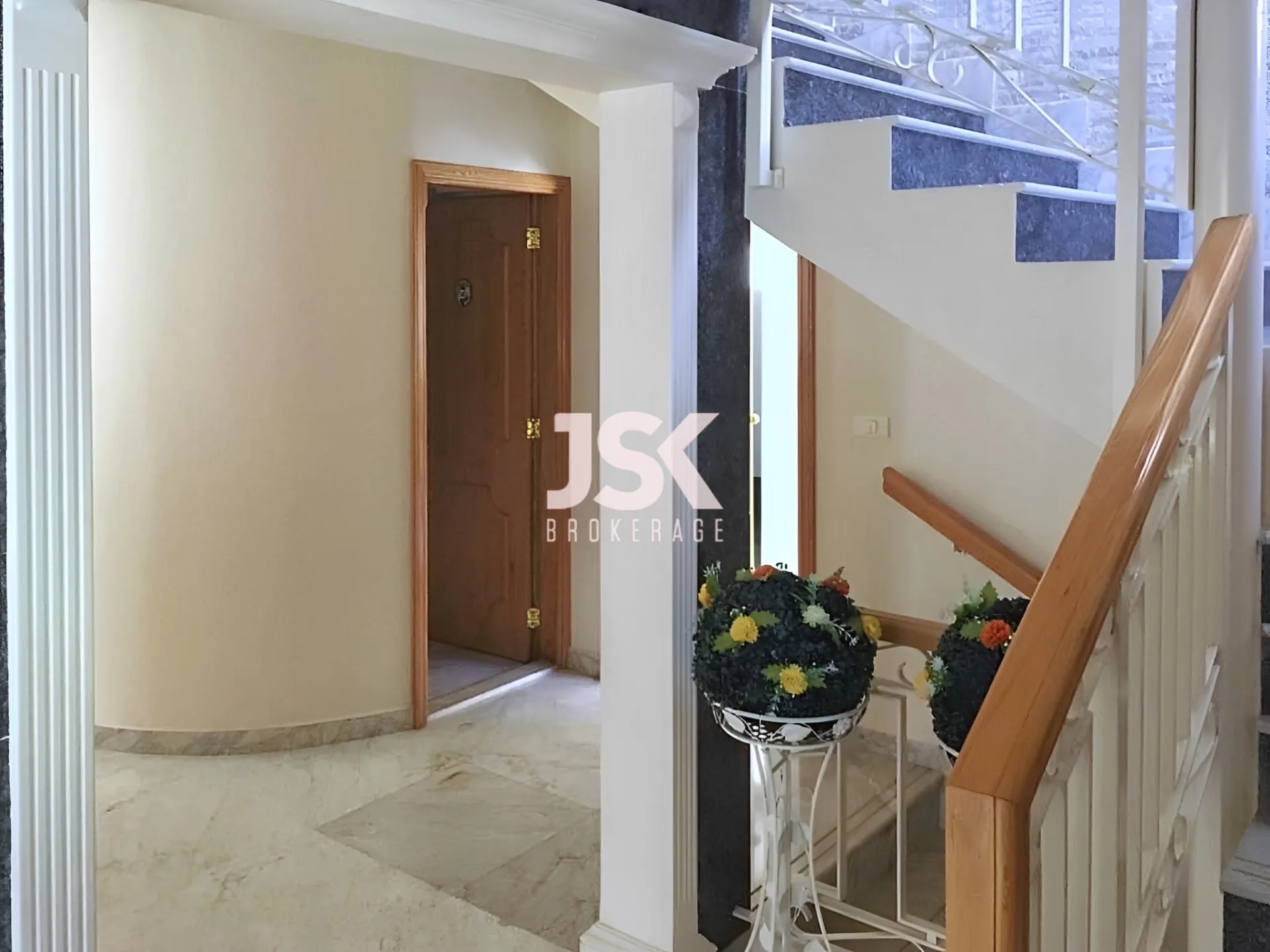 Villa for Sale in Beqaatet Aachqout