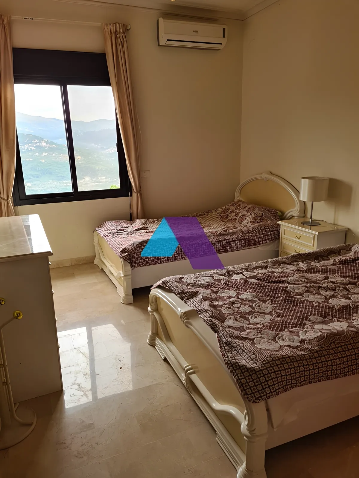Apartment for Sale in Broummana - 3 bed, 4 bath