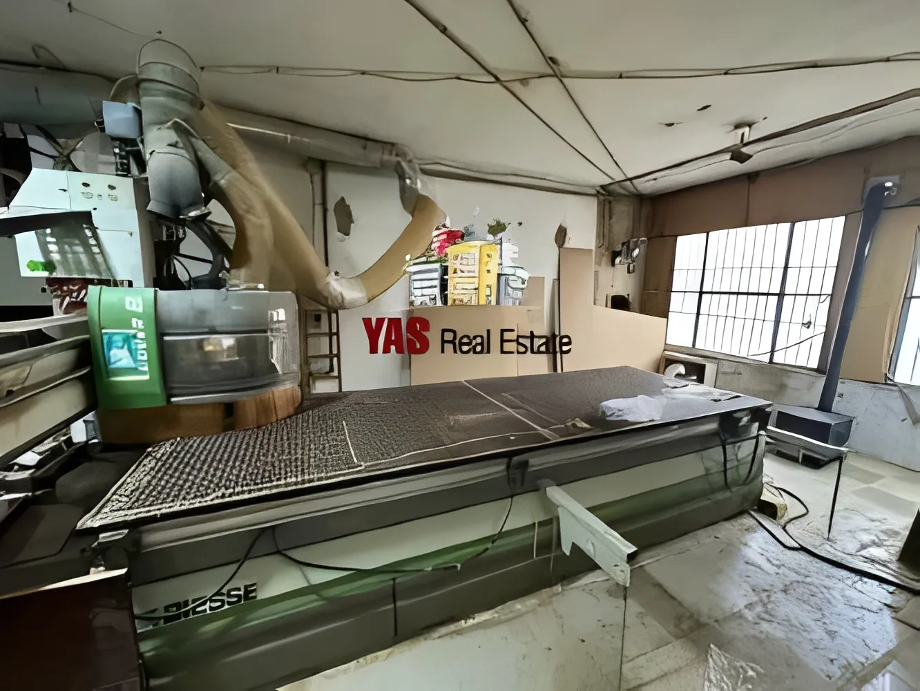 Industrial Unit for rent in Dbayeh