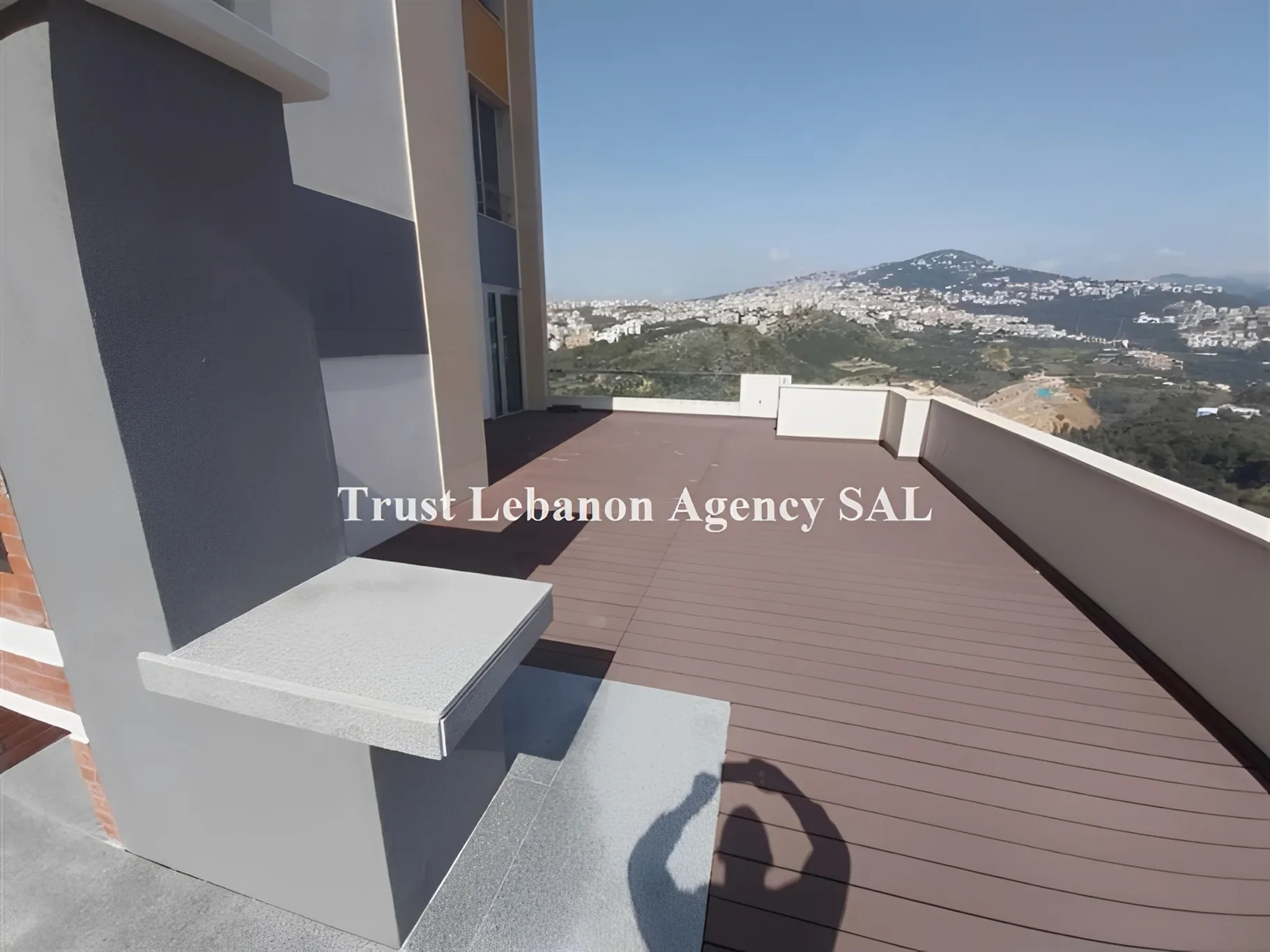 Apartment for Sale in Baabda Louaizeh Lebanon