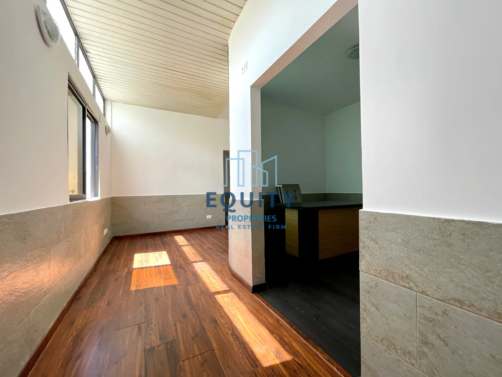 Office for rent in Zouk Mosbeh, Lebanon