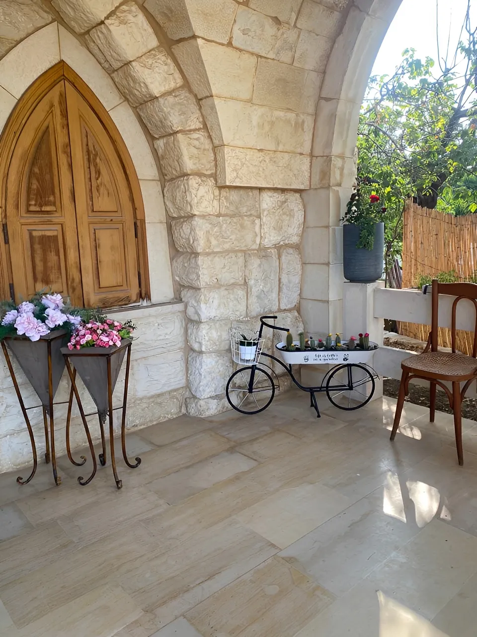 House for sale in Kour