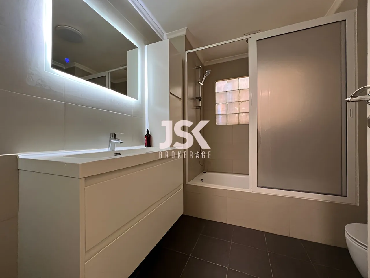 Apartment for Rent in Achrafieh