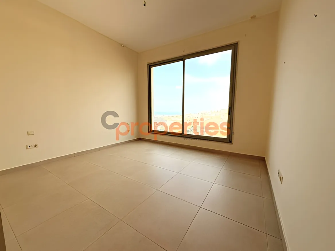 Apartment for Rent in Louaizeh