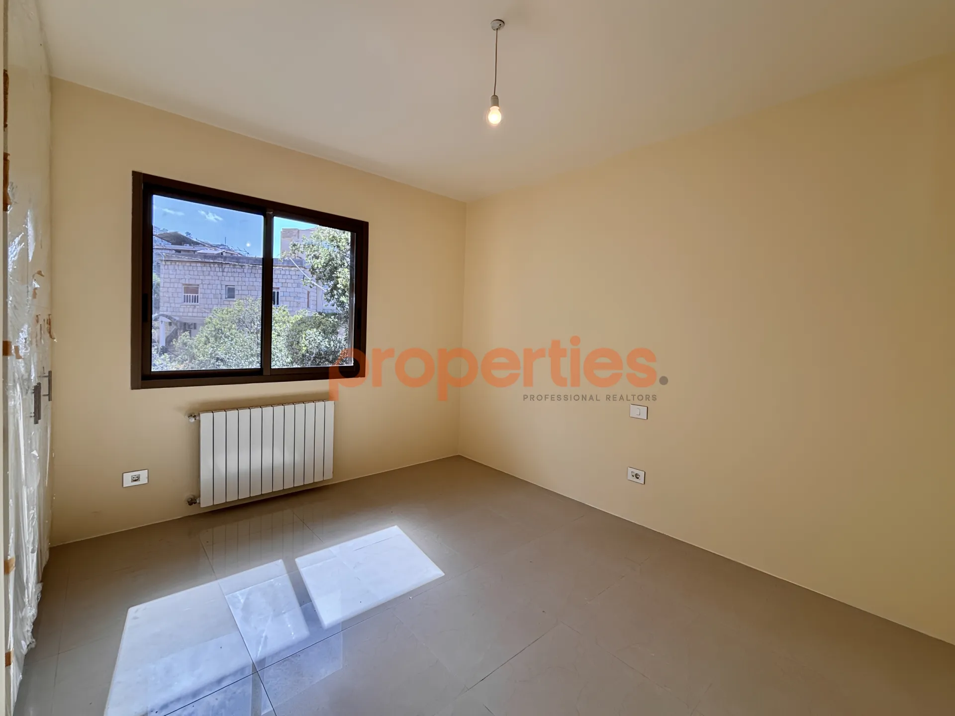 Apartment for Sale in Jouret El Ballout